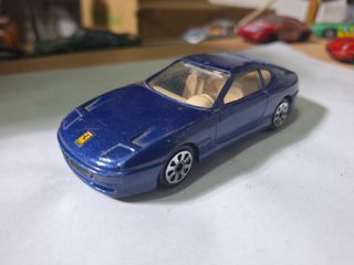 Coches a escala