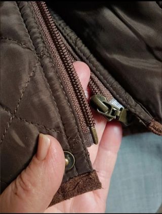 Parka acolchada de hombre.