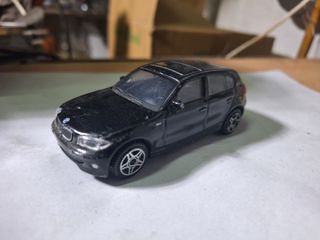 Coches a escala