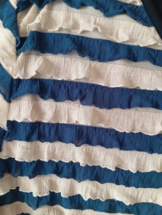 Blusa mujer de volantes y manga corta