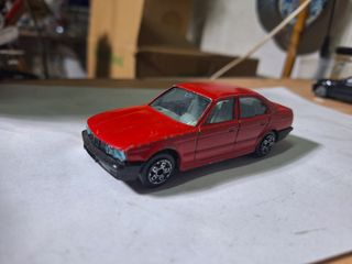 Coches a escala