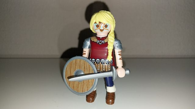 Guerrera vikinga playmobil