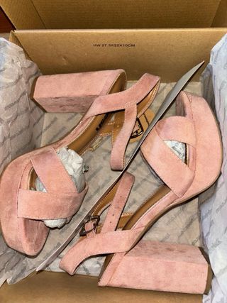Sandalias