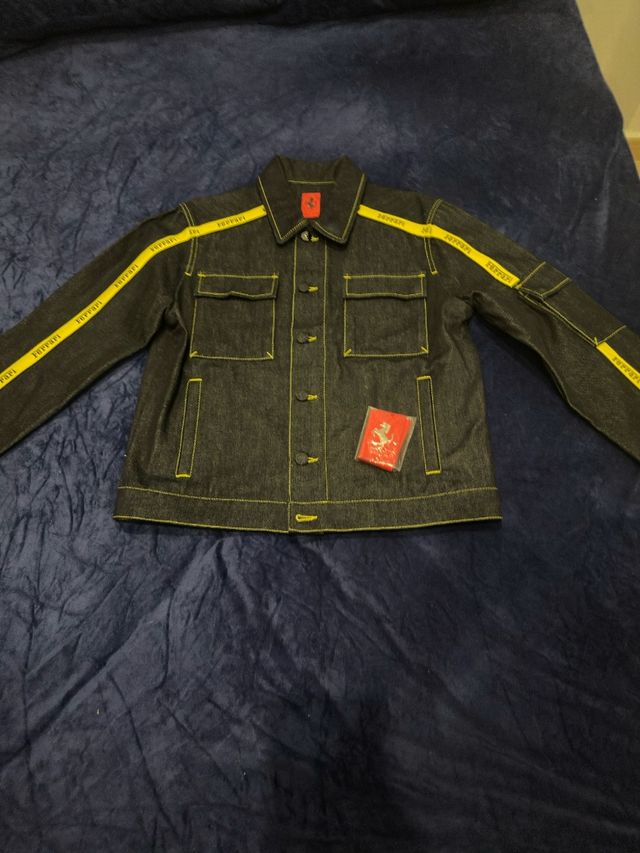 Chaqueta Ferrari