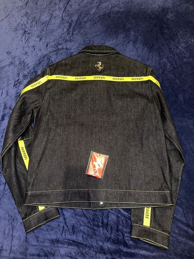 Chaqueta Ferrari