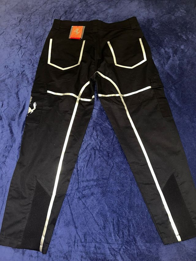 Pantalón Ferrari