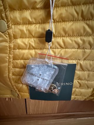 Anorak plumas ROBERTO VERINO, a estrenar