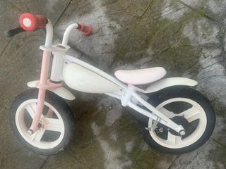 Bicicleta niña sin pedales