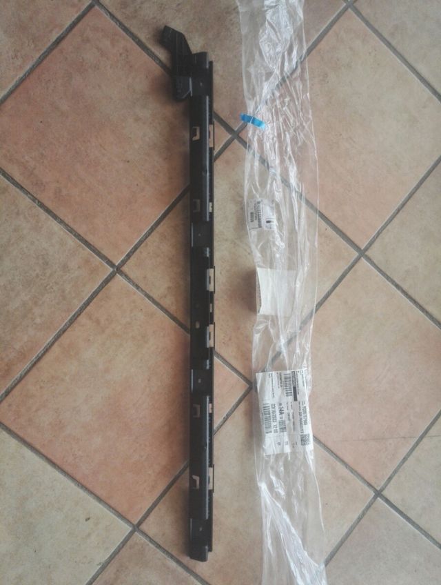 Soporte paragolpe Crossland