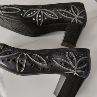 Zapatos piel Pitillos 36