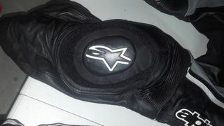 Mono de piel para moto