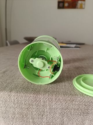 Monta latte a batteria 