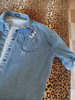 Chaqueta vaquera de manga corta