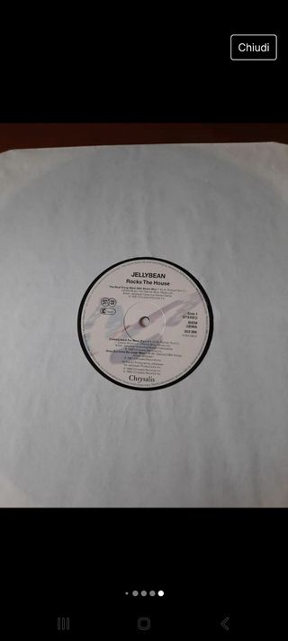 Jelly Bean "Rocks the house"