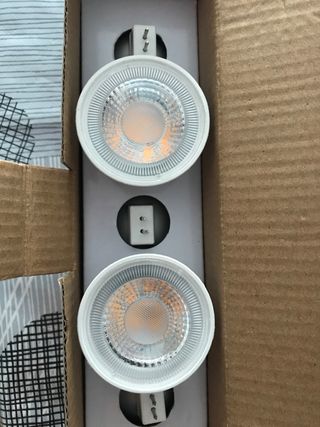 Bombillas led mr16 o gu5 de 12v 3,5 w 2700K 7 unid