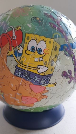 Puzzle esférico Bob Esponja.