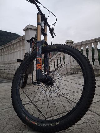 Commencal Supreme V4