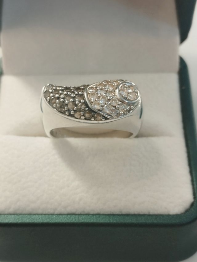 Anillo de Plata de Ley