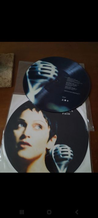 Madonna "Rain"