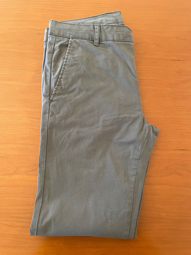 Pantalon chino slim Zara