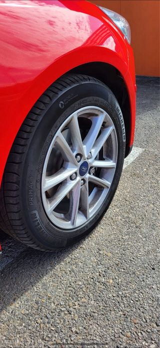 Llantas y neumaticos Ford Focus 16’