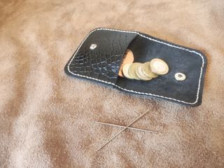 Monedero diseño en cuero