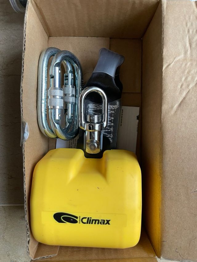 Conjunto arnés + eslinga + anticaidas