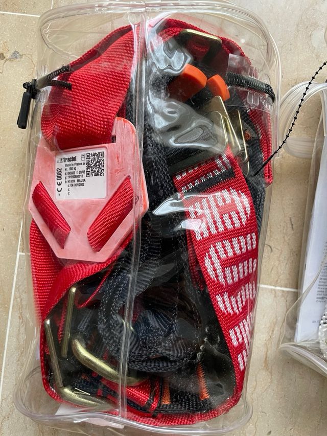 Conjunto arnés + eslinga + anticaidas