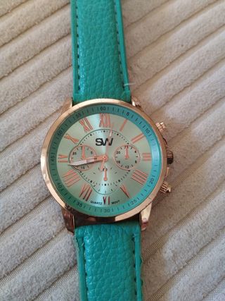 Reloj suizo. Multifunción 