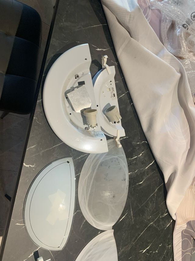 2 plafoniere vetro  satinato piu 1 vetro normale