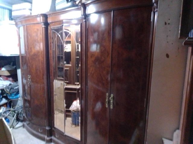 Armario de 6 puertas