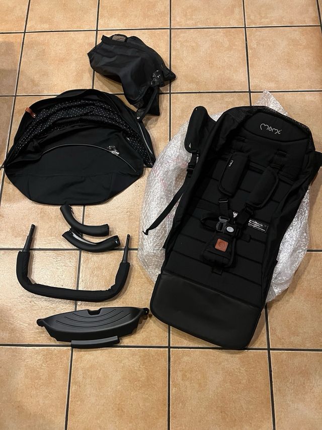 Piezas para silla paseo MoMi ESTELLE 
