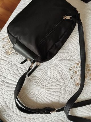 Bolso nylon negro de la tienda Paco Martínez