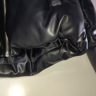 Cazadora negra nueva