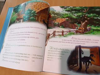 Libro de cuentos bilingüe español in
