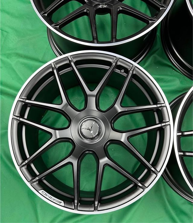 Llantas GLC 63 AMG 21" originales
