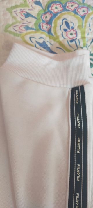 Pantalón chándal Fila. XL. Nuevo con 