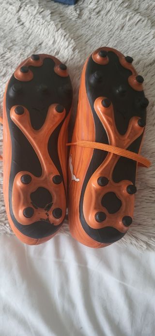 Botas futbol puma naranjas talla 35 1