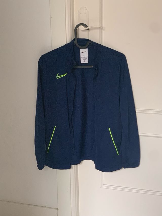 Chándal Nike niño.