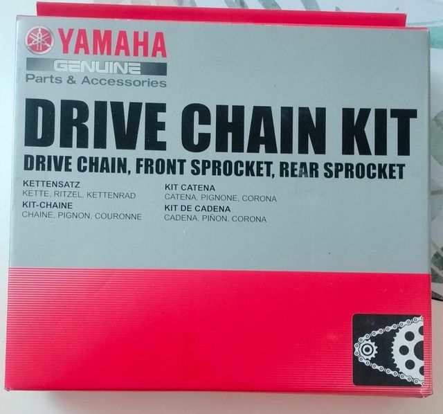 Kit de cadena ( Cadena, Piñón y Corona )