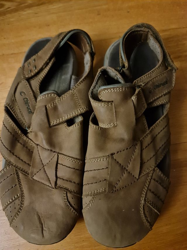 Sandalia Chiruca cerrada de piel hombre