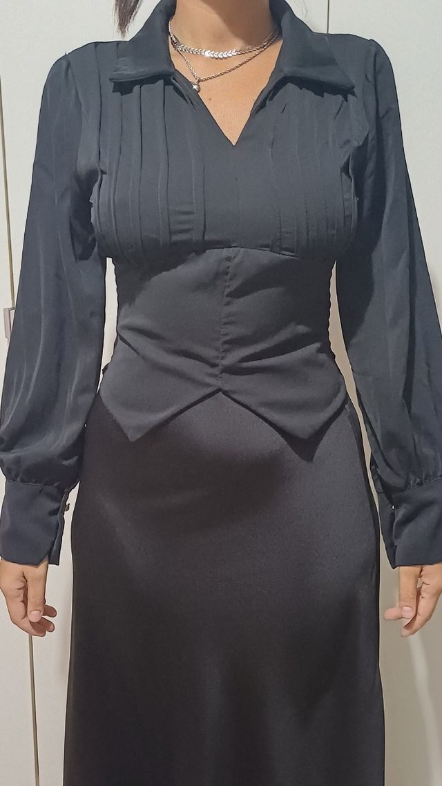 Camicia nera effetto corsetto