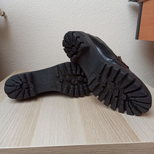 Mocasines de charol de plataforma