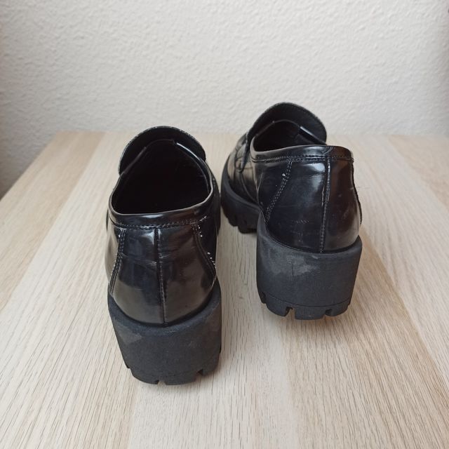 Mocasines de charol de plataforma