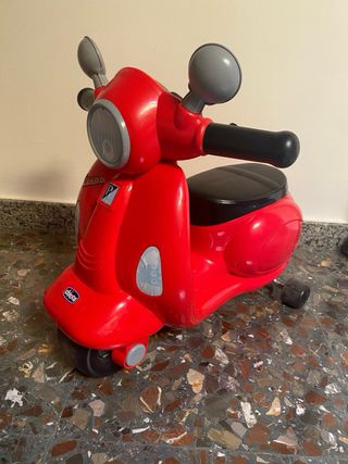 Vespa Chicco Correpasillos