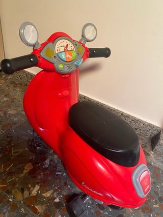 Vespa Chicco Correpasillos