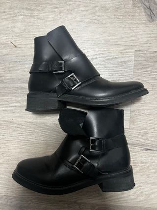 Botas piel negra talla 38 mujer de Pull and Bear