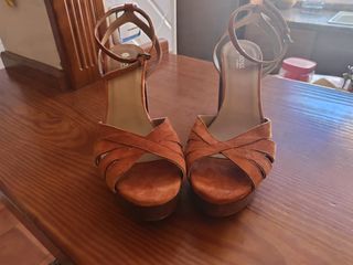 Zapatos de vestir 25€, antes 89€