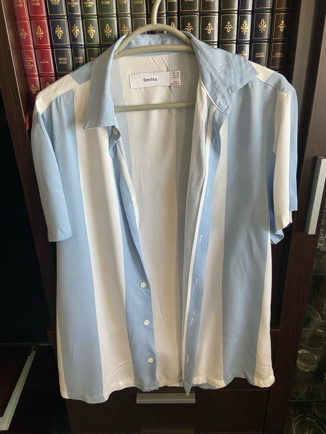 Camisas de marca ,Zara , Burberrys , Pull. BEAR