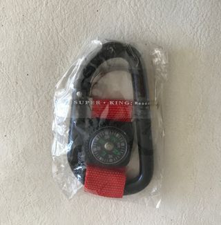 Chaveiro Mosquetão com bússola